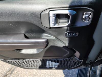 2020 Jeep Gladiator Rubicon   - Photo 18 - Lake Havasu Cit, AZ 86403