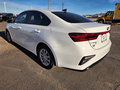 2021 Kia Forte FE   - Photo 6 - Lake Havasu City, AZ 86403