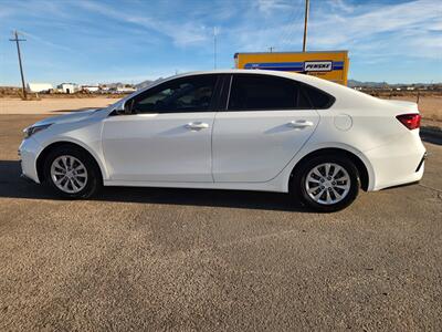 2021 Kia Forte FE   - Photo 7 - Lake Havasu City, AZ 86403