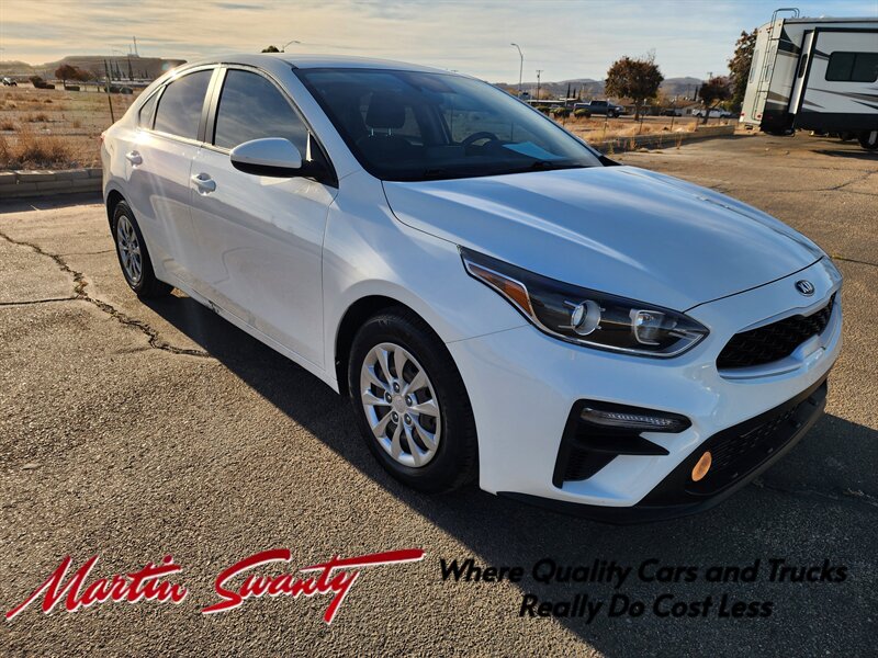 2021 Kia Forte FE   - Photo 1 - Lake Havasu City, AZ 86403