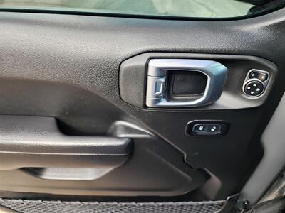 2023 Jeep Gladiator Willys - Photo 19 - Lake Havasu City, AZ 86403