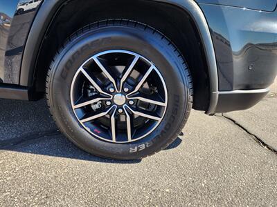 2018 Jeep Grand Cherokee Trailhawk - Photo 8 - Lake Havasu City, AZ 86403