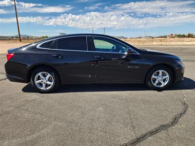 2018 Chevrolet Malibu LS   - Photo 4 - Lake Havasu Cit, AZ 86403