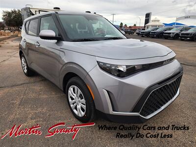 2025 Kia Soul LX   - Photo 1 - Lake Havasu City, AZ 86403