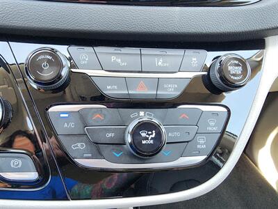 2024 Chrysler Pacifica Touring L   - Photo 25 - Lake Havasu Cit, AZ 86403