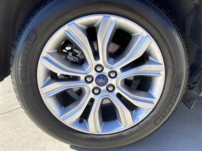 2019 Ford Edge Titanium - Photo 10 - Lake Havasu City, AZ 86403