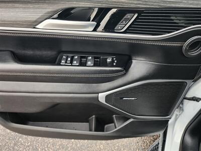 2023 Jeep Wagoneer L Series II - Photo 20 - Lake Havasu City, AZ 86403