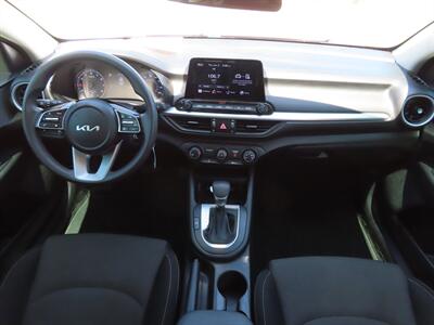 2023 Kia Forte LXS   - Photo 2 - Lake Havasu Cit, AZ 86403