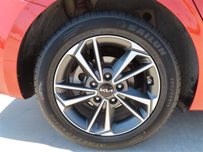 2023 Kia Forte LXS   - Photo 10 - Lake Havasu Cit, AZ 86403