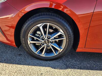 2023 Kia Forte LXS   - Photo 9 - Lake Havasu Cit, AZ 86403
