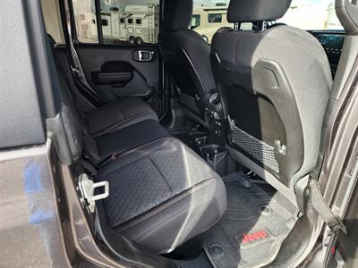 2024 Jeep Gladiator Mojave - Photo 14 - Lake Havasu City, AZ 86403