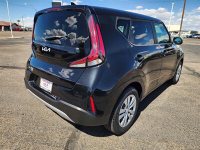 2023 Kia Soul LX   - Photo 5 - Lake Havasu Cit, AZ 86403
