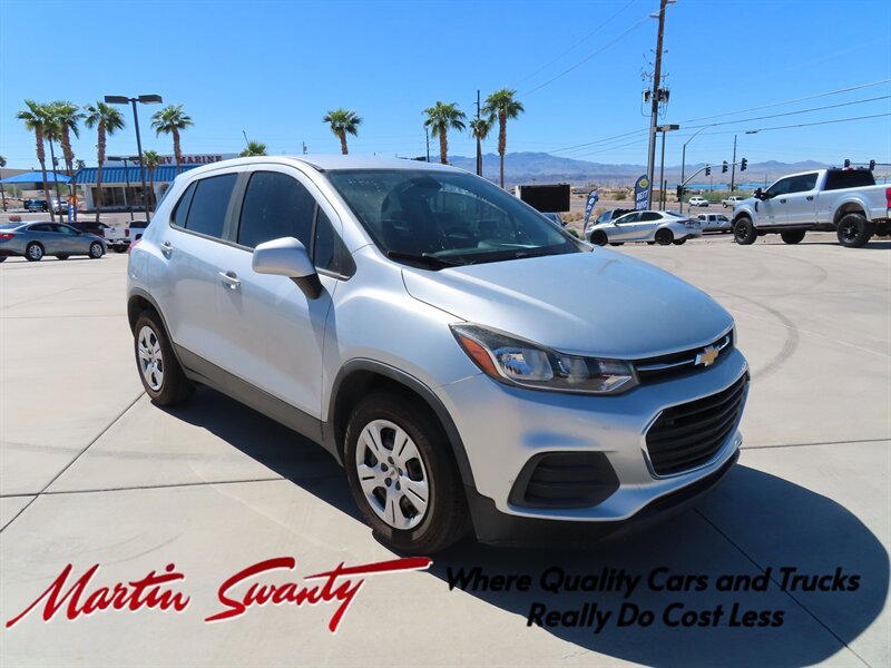 2017 Chevrolet Trax LS - Photo 1 - Lake Havasu Cit, AZ 86403