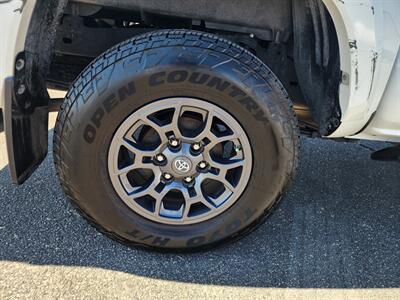 2018 Toyota Tacoma SR5   - Photo 14 - Lake Havasu Cit, AZ 86403