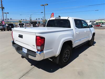 2018 Toyota Tacoma SR5   - Photo 8 - Lake Havasu Cit, AZ 86403