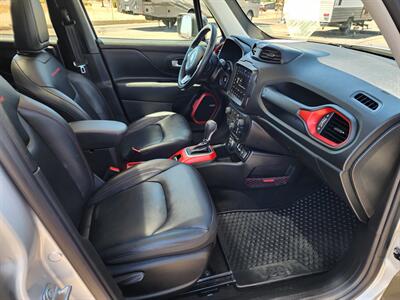 2021 Jeep Renegade Trailhawk   - Photo 14 - Lake Havasu Cit, AZ 86403