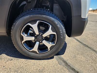 2021 Jeep Renegade Trailhawk   - Photo 9 - Lake Havasu Cit, AZ 86403
