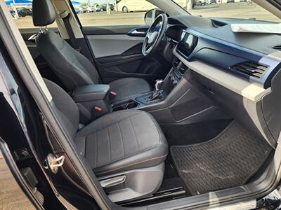 2022 Volkswagen Taos SE   - Photo 12 - Lake Havasu Cit, AZ 86403