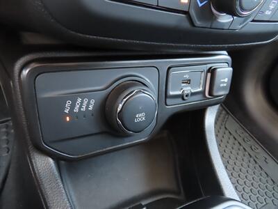 2023 Jeep Renegade Altitude   - Photo 25 - Lake Havasu Cit, AZ 86403