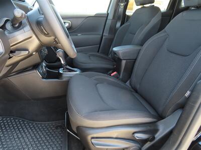 2023 Jeep Renegade Altitude   - Photo 12 - Lake Havasu Cit, AZ 86403