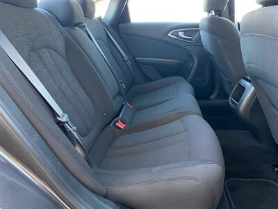 2015 Chrysler 200 Limited   - Photo 10 - Lake Havasu Cit, AZ 86403