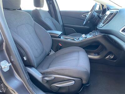 2015 Chrysler 200 Limited   - Photo 11 - Lake Havasu Cit, AZ 86403
