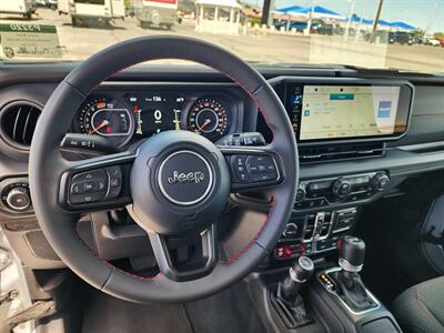 2024 Jeep Wrangler Rubicon   - Photo 2 - Lake Havasu Cit, AZ 86403