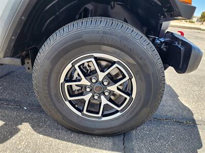 2024 Jeep Wrangler Rubicon   - Photo 11 - Lake Havasu Cit, AZ 86403