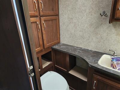 2017 Jayco JAY FEATHER   - Photo 16 - Lake Havasu City, AZ 86403