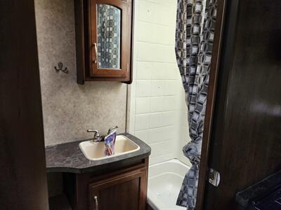 2017 Jayco JAY FEATHER   - Photo 15 - Lake Havasu City, AZ 86403