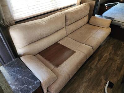 2017 Jayco JAY FEATHER   - Photo 12 - Lake Havasu City, AZ 86403