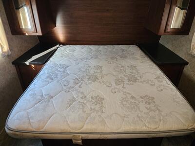 2017 Jayco JAY FEATHER   - Photo 13 - Lake Havasu City, AZ 86403