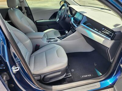 2021 Kia Niro Touring   - Photo 13 - Lake Havasu Cit, AZ 86403