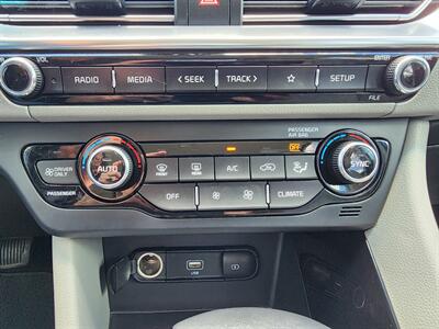 2021 Kia Niro Touring   - Photo 25 - Lake Havasu Cit, AZ 86403