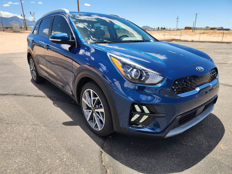 2021 Kia Niro Touring - Photo 1 - Lake Havasu Cit, AZ 86403