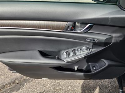 2021 Honda Accord Touring   - Photo 12 - Lake Havasu Cit, AZ 86403