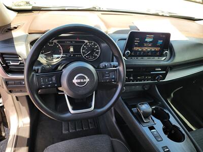 2022 Nissan Rogue SV   - Photo 2 - Lake Havasu Cit, AZ 86403