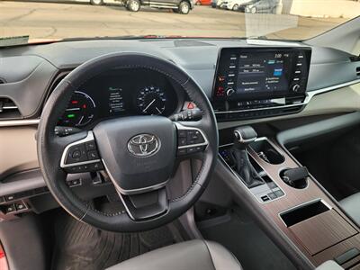 2021 Toyota Sienna XLE   - Photo 2 - Lake Havasu City, AZ 86403