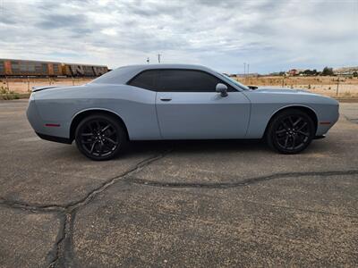 2020 Dodge Challenger SXT   - Photo 4 - Lake Havasu Cit, AZ 86403