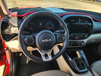 2022 Kia Soul S   - Photo 2 - Lake Havasu City, AZ 86403