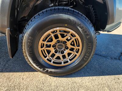 2023 Toyota Tacoma TRD Off Road   - Photo 11 - Lake Havasu City, AZ 86403