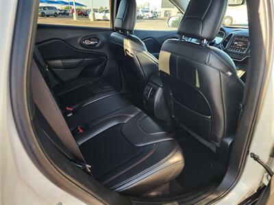 2019 Jeep Cherokee Trailhawk   - Photo 14 - Lake Havasu Cit, AZ 86403