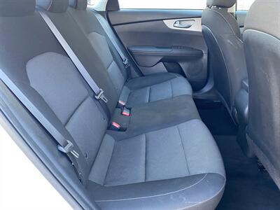 2023 Kia Forte LX - Photo 10 - Lake Havasu City, AZ 86403