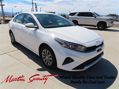 2023 Kia Forte LX - Photo 1 - Lake Havasu City, AZ 86403
