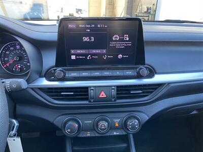 2023 Kia Forte LX - Photo 19 - Lake Havasu City, AZ 86403