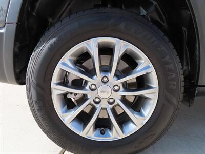 2021 Jeep Cherokee Latitude Lux - Photo 10 - Lake Havasu City, AZ 86403