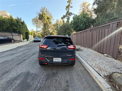 2017 Jeep Cherokee Trailhawk - Photo 6 - Los Angeles, CA 90025