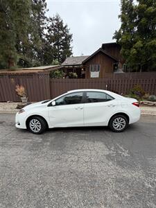 2018 Toyota Corolla LE   - Photo 8 - Los Angeles, CA 90025