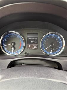 2018 Toyota Corolla LE   - Photo 13 - Los Angeles, CA 90025