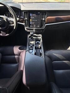 2017 Volvo S90 T5 Momentum   - Photo 12 - Los Angeles, CA 90025